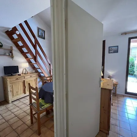 Villa T2 Mezzanine 6 Pers Avec Jardin, Piscine, Proche - Saint-cyprien - Fr-1-106-27