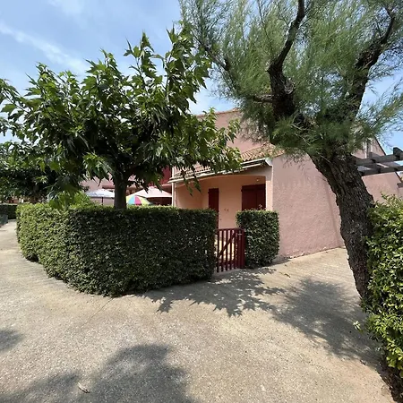 T2 Mezzanine 6 Pers Avec Jardin, Piscine, Proche - Saint-cyprien - Fr-1-106-27 Villa *